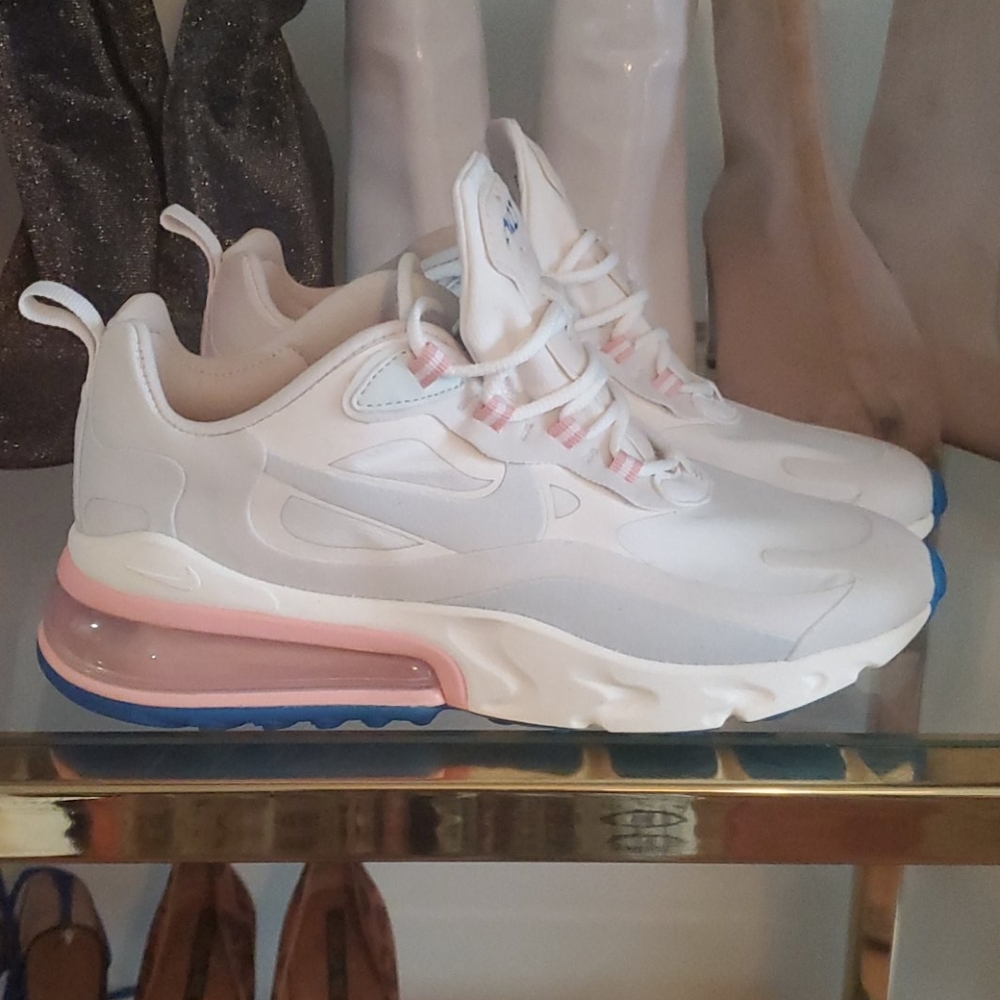 NIKE AIR270 REACT